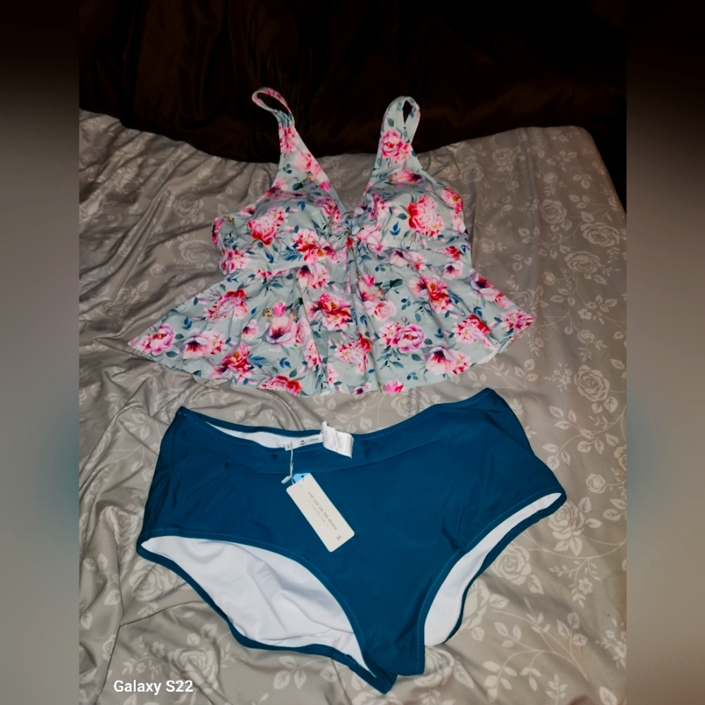 Brand New Cupshe 2 Piece Swim Suit. 2x